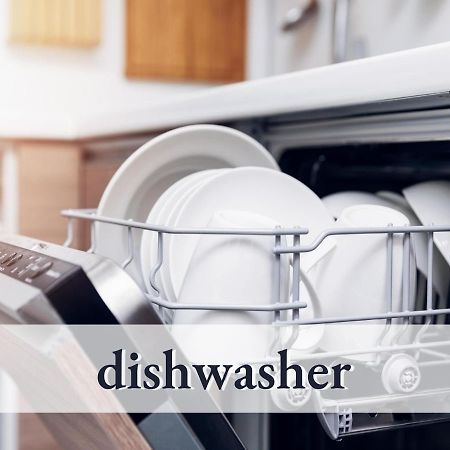 Sehr Grosse Ferienwohnung In Bester Lage Mit Grosser Sonnenterrasse L Innenstadtnaehe L 1 Minute Zum Bahnhof L Grosse Kueche L Tv L Extra-Wc L Free-Wlan L Willkommen Im Hallo!-Apartment 5 Bad Wörishofen Екстериор снимка